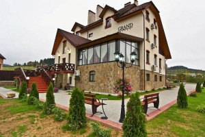 Villa «Grand», пгт Сходница